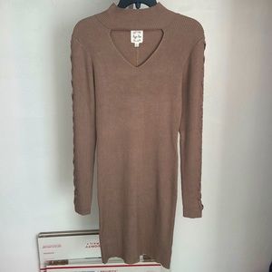 Hippie Rose Body-con Midi Dress